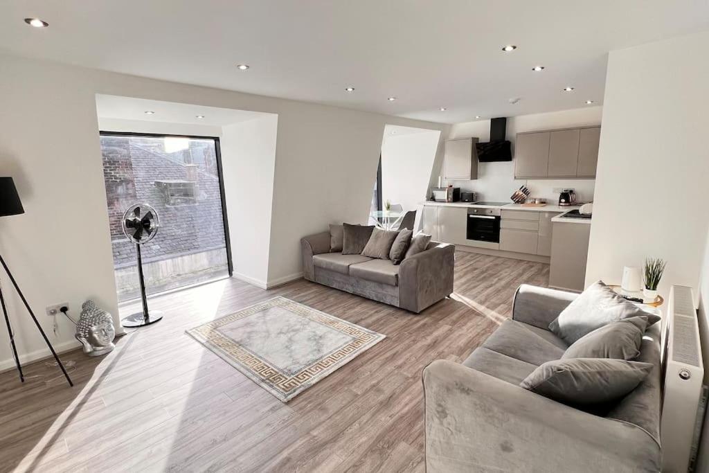 Top Floor Gem In Liverpool City Centre Lägenhet Exteriör bild